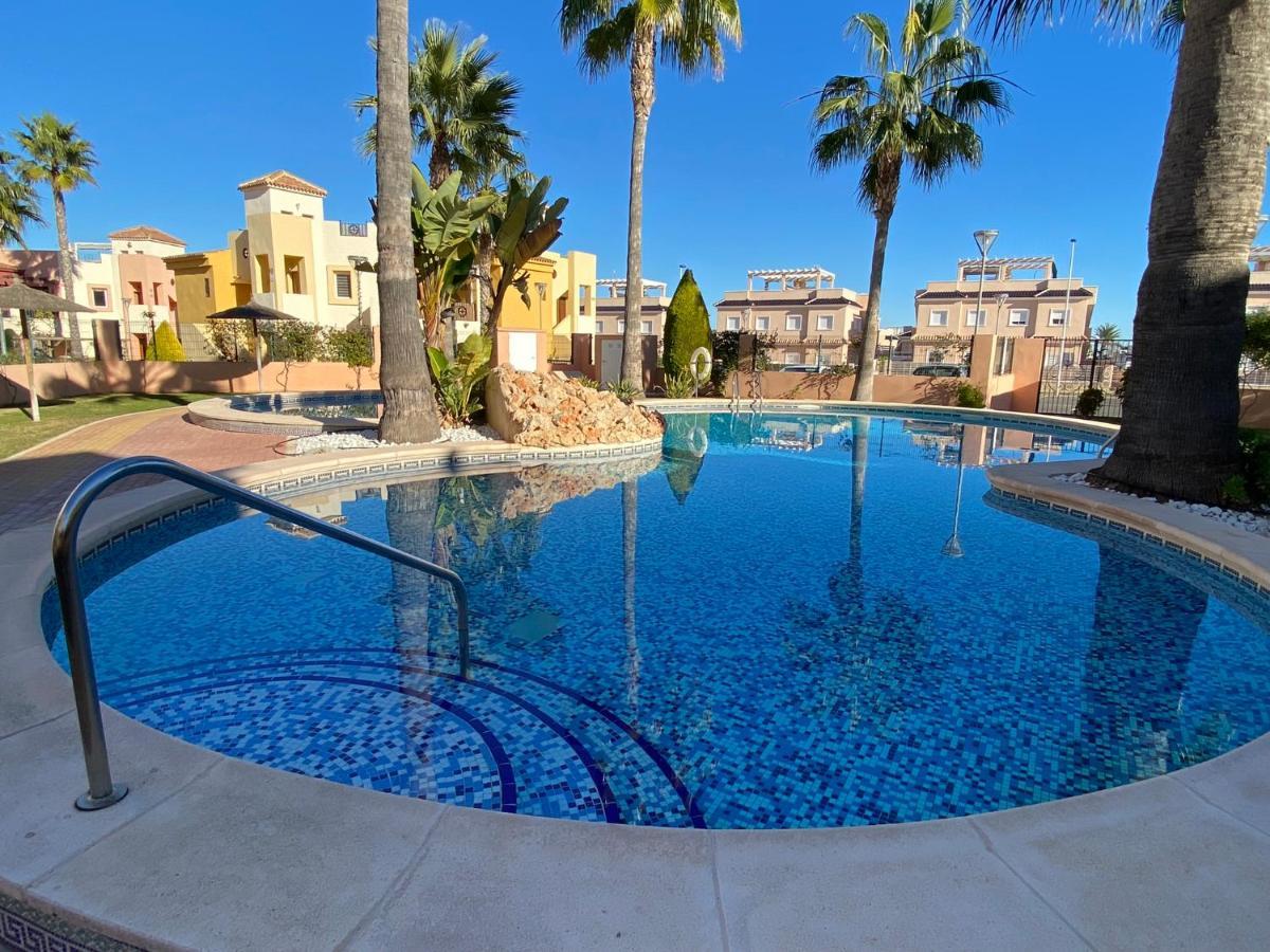 شقة Casa Marina Suerte - Punta Prima, Torrevieja لقنت المظهر الخارجي الصورة